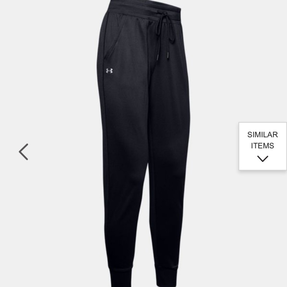 Women’s large Under Armour black joggers w/pockets